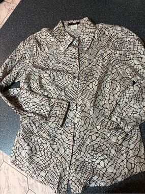 Neutral Abstract Print Button-Up Shirt